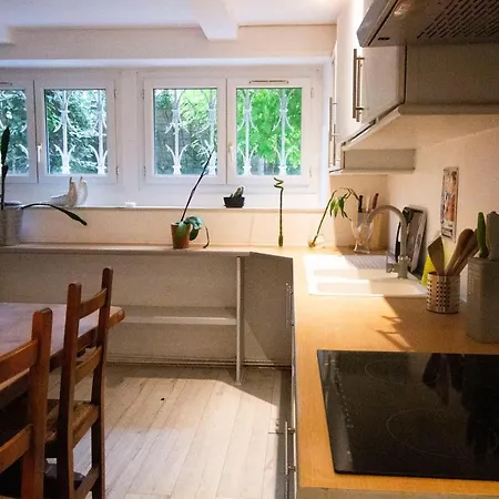 Apartman Agreable T4 A Aguilera Avec Parking *